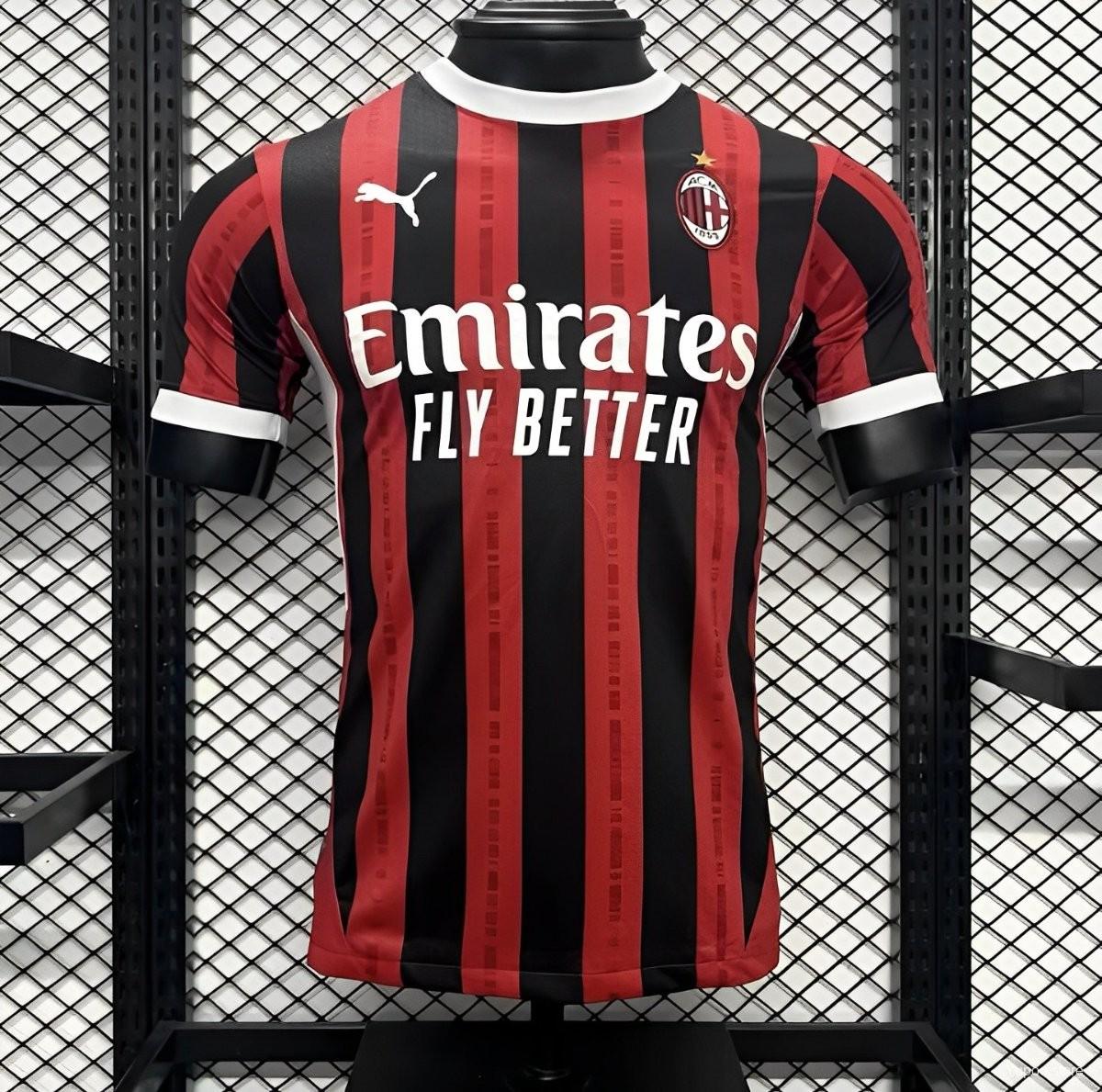 Camiseta de fútbol AC Milan 2024/25 LOCAL MANGA CORTA VERSION JUGADOR